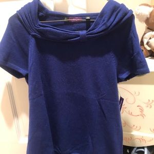 NWT Saks off fifth avenue 100% cashmere sweater